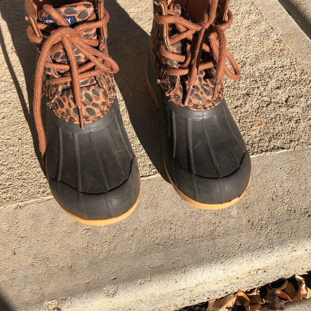 Kids Waterproof Duck Boots in Brown and Black - Leopard Accent